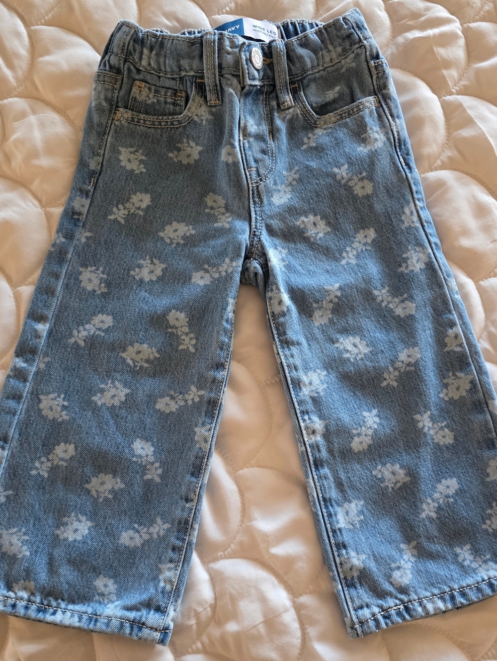 Old Navy Light Wash Daisy Print Kids Jeans
